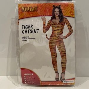 Tiger suit. Size XS. Zip up front with tail and ears